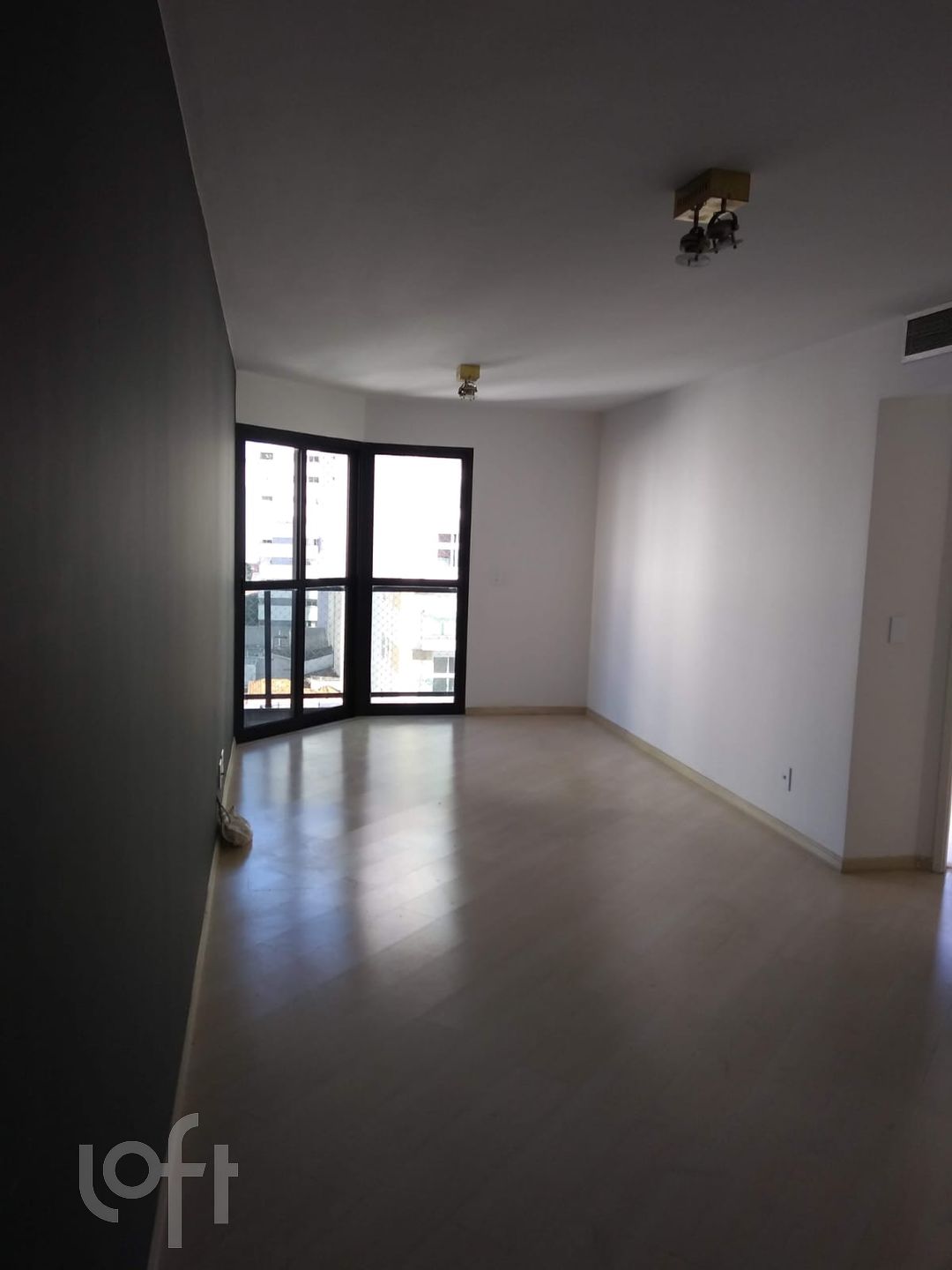 Apartamento à venda com 1 quarto, 52m² - Foto 13