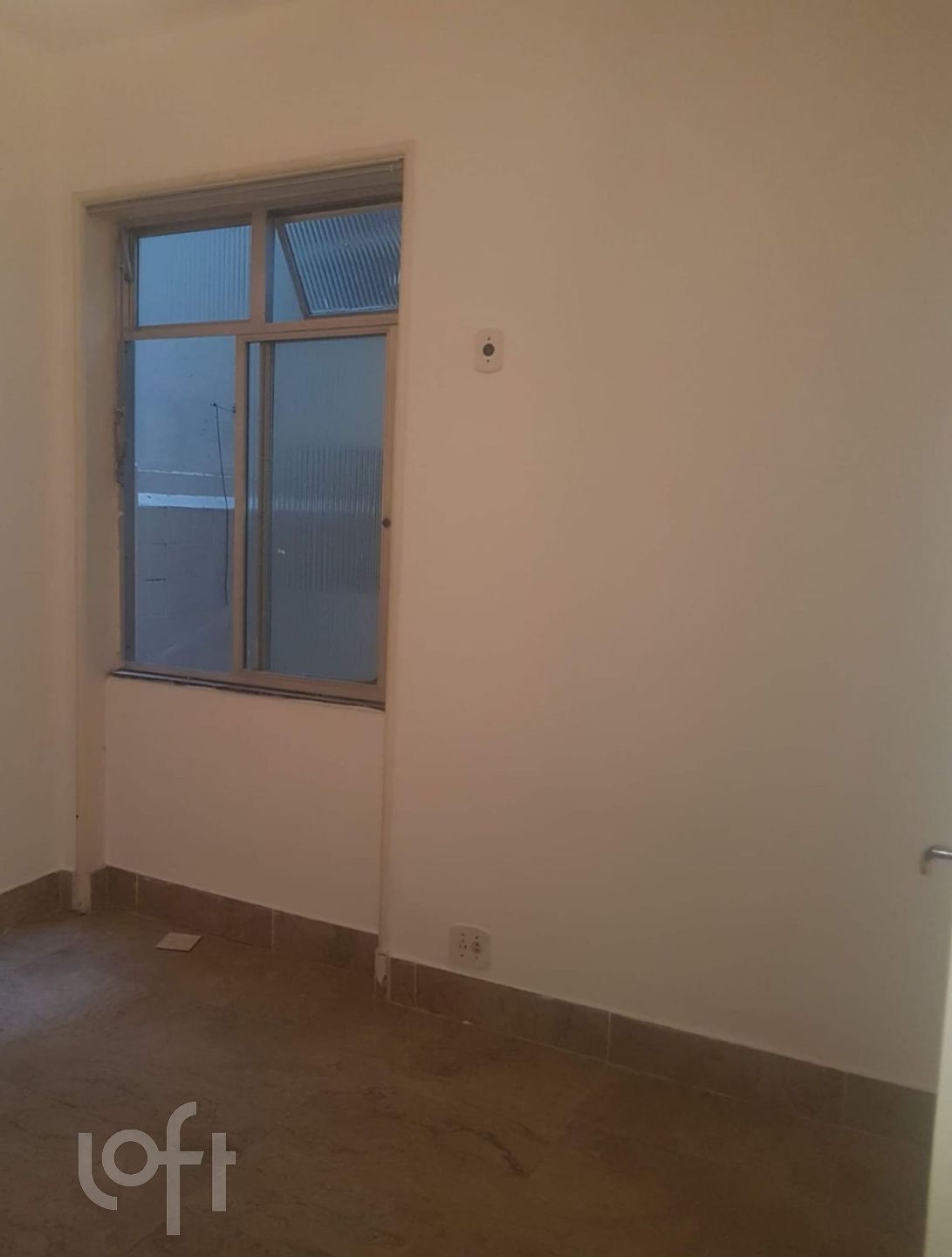 Apartamento à venda com 3 quartos, 95m² - Foto 3