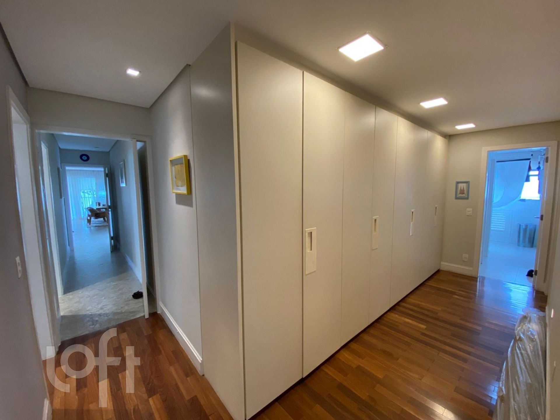 Apartamento à venda com 4 quartos, 340m² - Foto 42