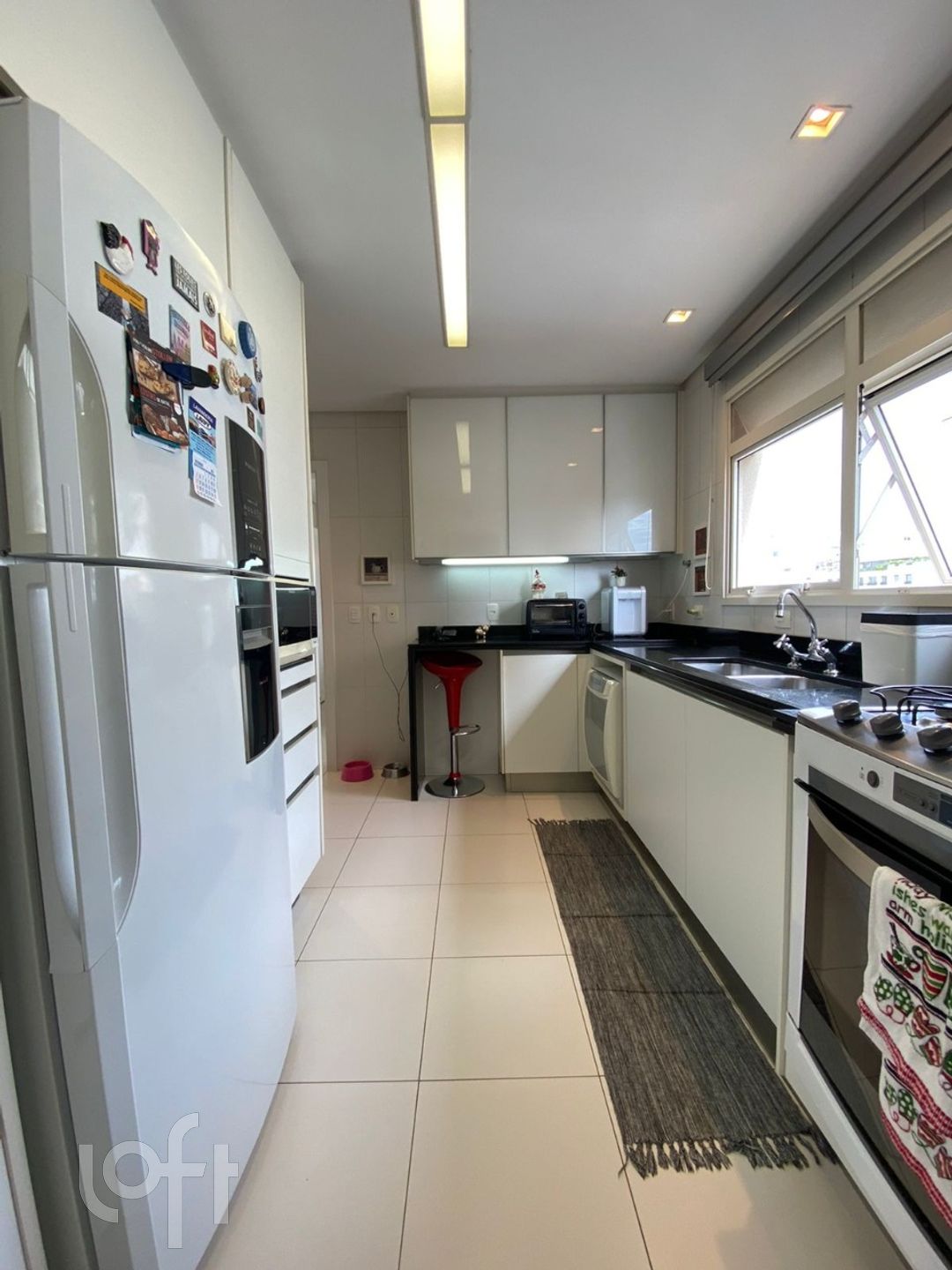 Apartamento à venda com 4 quartos, 340m² - Foto 31