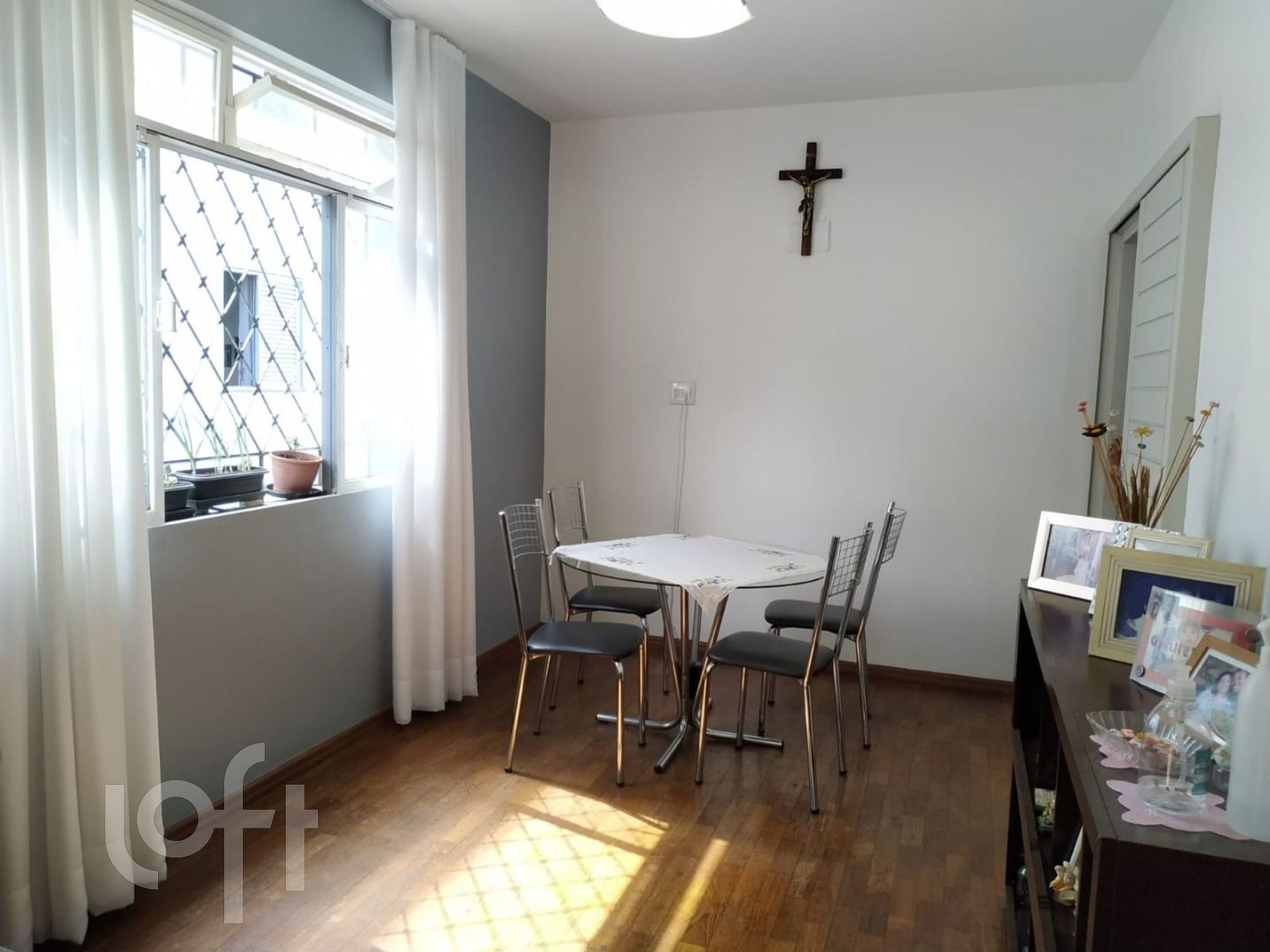 Apartamento à venda com 3 quartos, 104m² - Foto 4