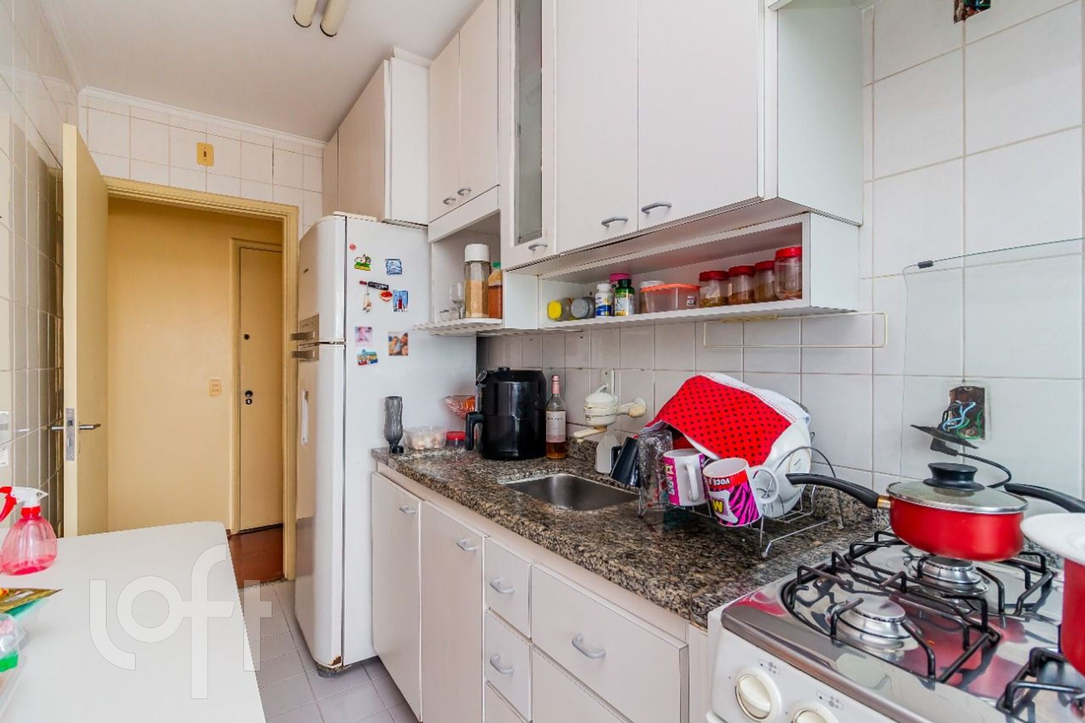 Apartamento à venda com 2 quartos, 66m² - Foto 14