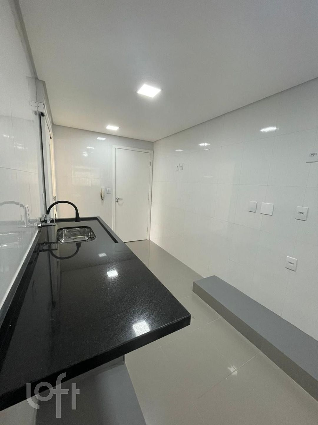 Apartamento à venda com 3 quartos, 92m² - Foto 5