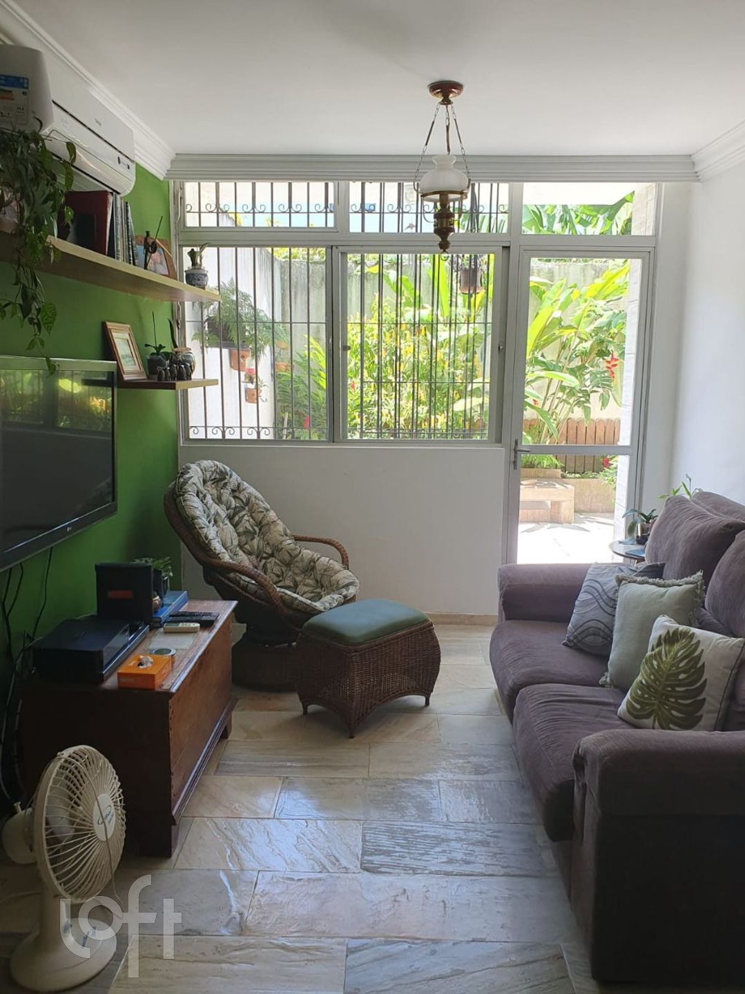 Apartamentos com 78m², 3 quartos, 1 suíte, 1 garagem, no bairro Coqueiros em Florianópolis