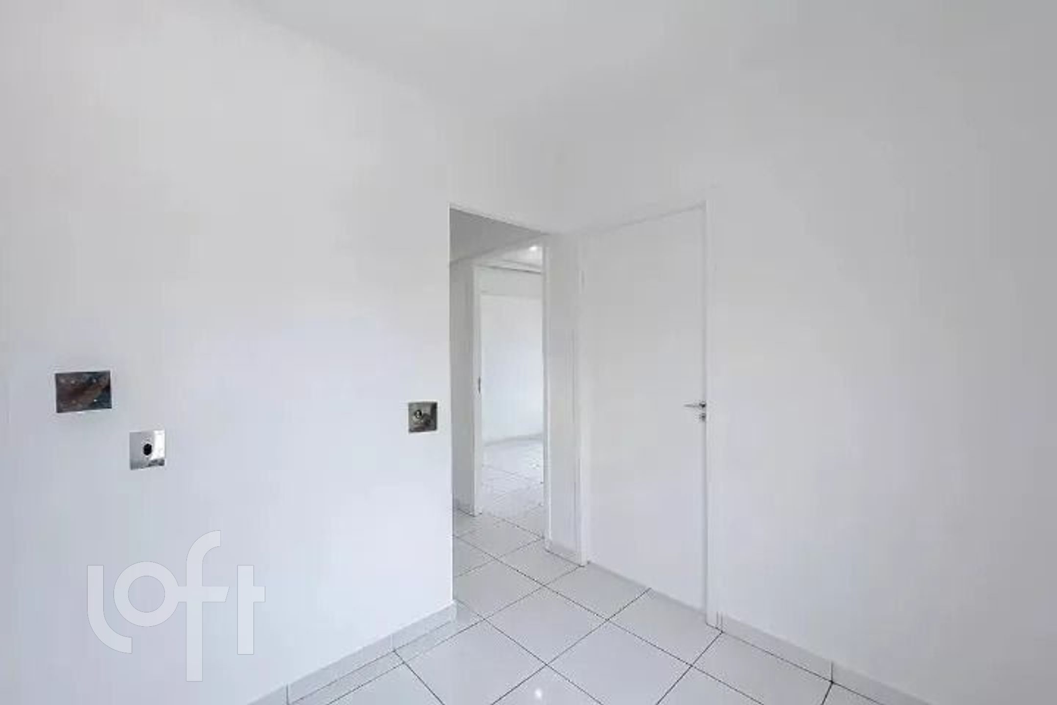 Apartamento à venda com 3 quartos, 75m² - Foto 3