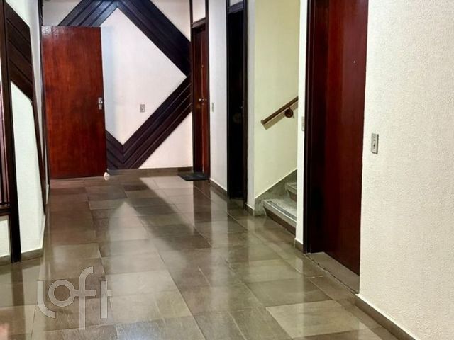 Apartamento com 70m², 2 dormitórios, 1 vaga, Santa Cecília em Porto Alegre