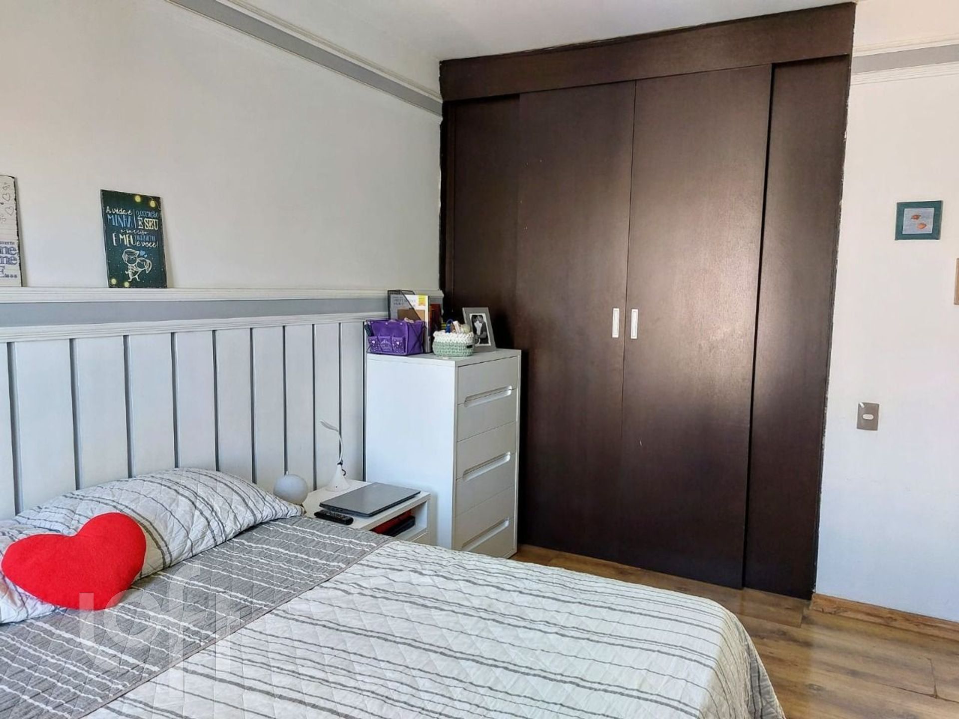 Apartamento à venda com 2 quartos, 84m² - Foto 4