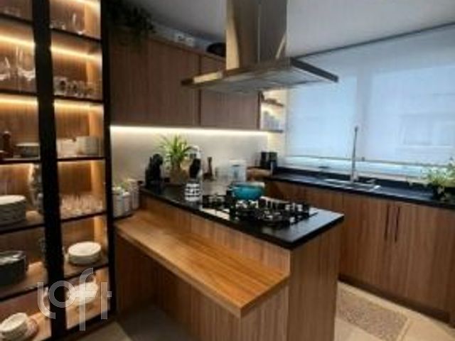 Apartamento com 158m², 4 dormitórios, 3 suítes, Menino Deus em Porto Alegre