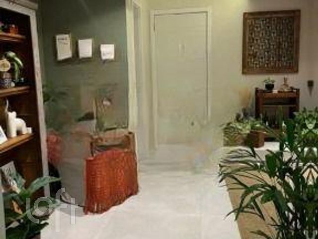 Apartamento com 158m², 4 dormitórios, 3 suítes, Menino Deus em Porto Alegre