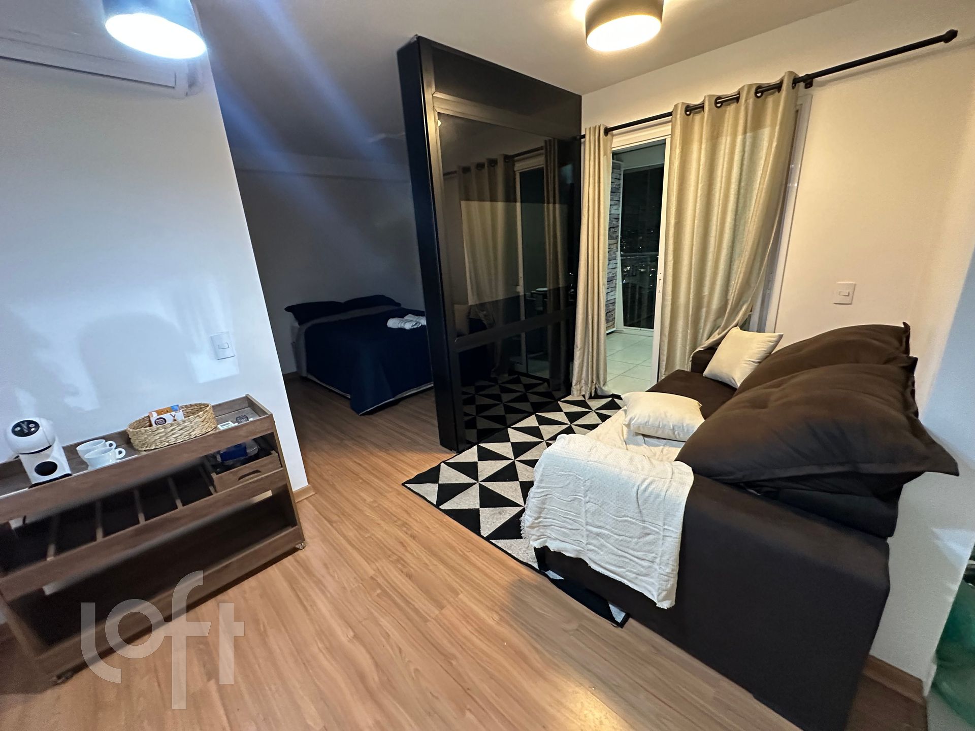 Apartamento à venda com 1 quarto, 46m² - Foto 2