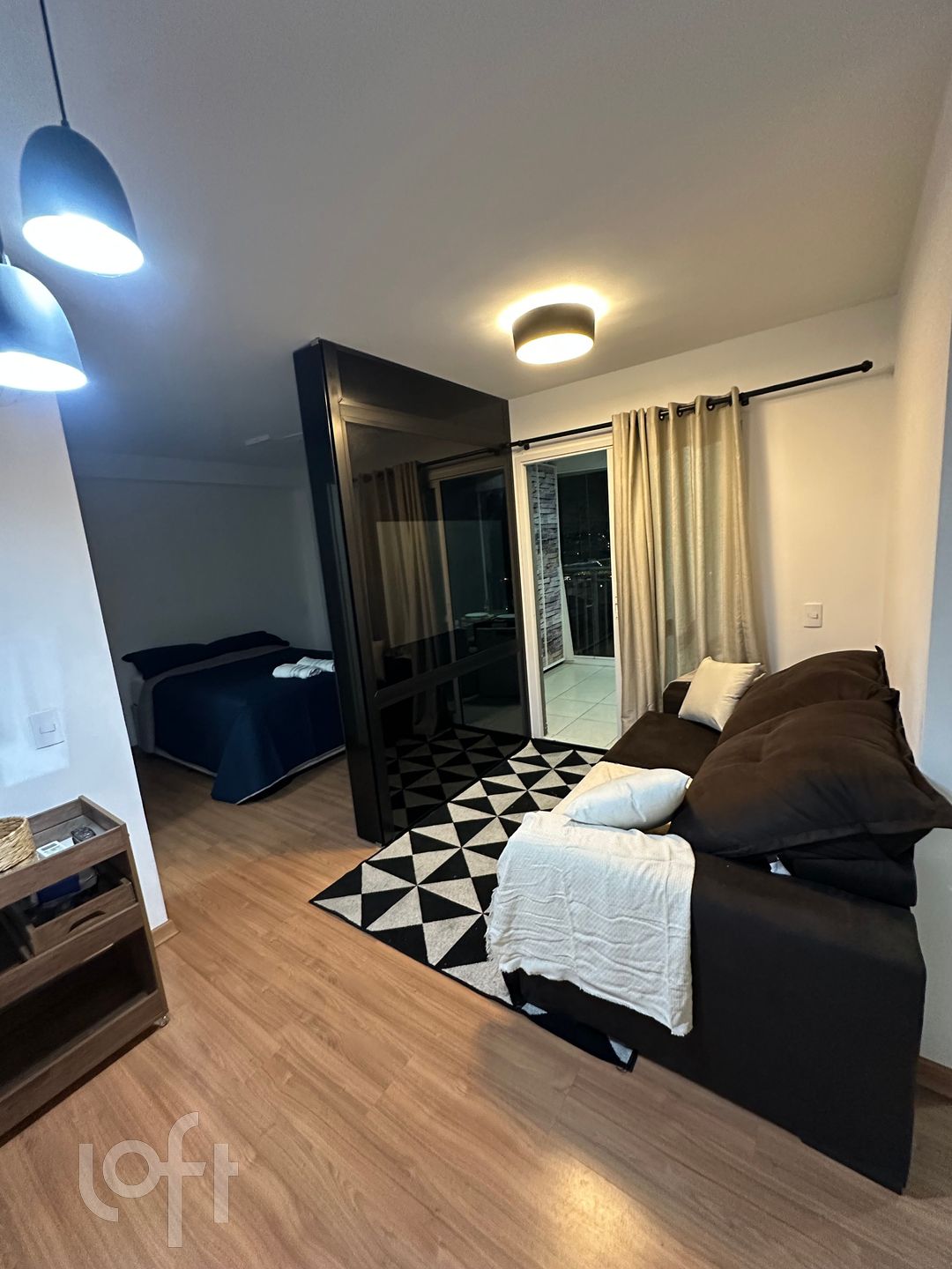 Apartamento à venda com 1 quarto, 46m² - Foto 1