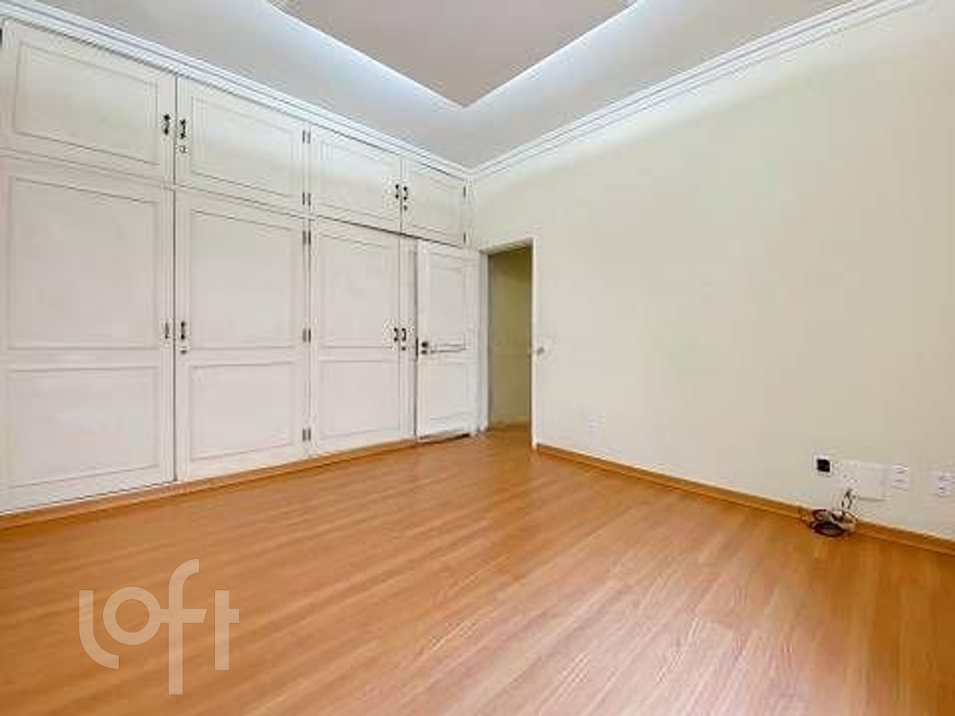 Apartamento à venda com 3 quartos, 222m² - Foto 6