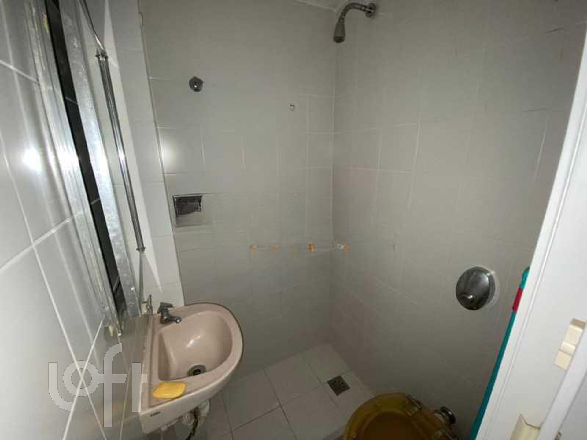 Apartamento à venda com 3 quartos, 140m² - Foto 29