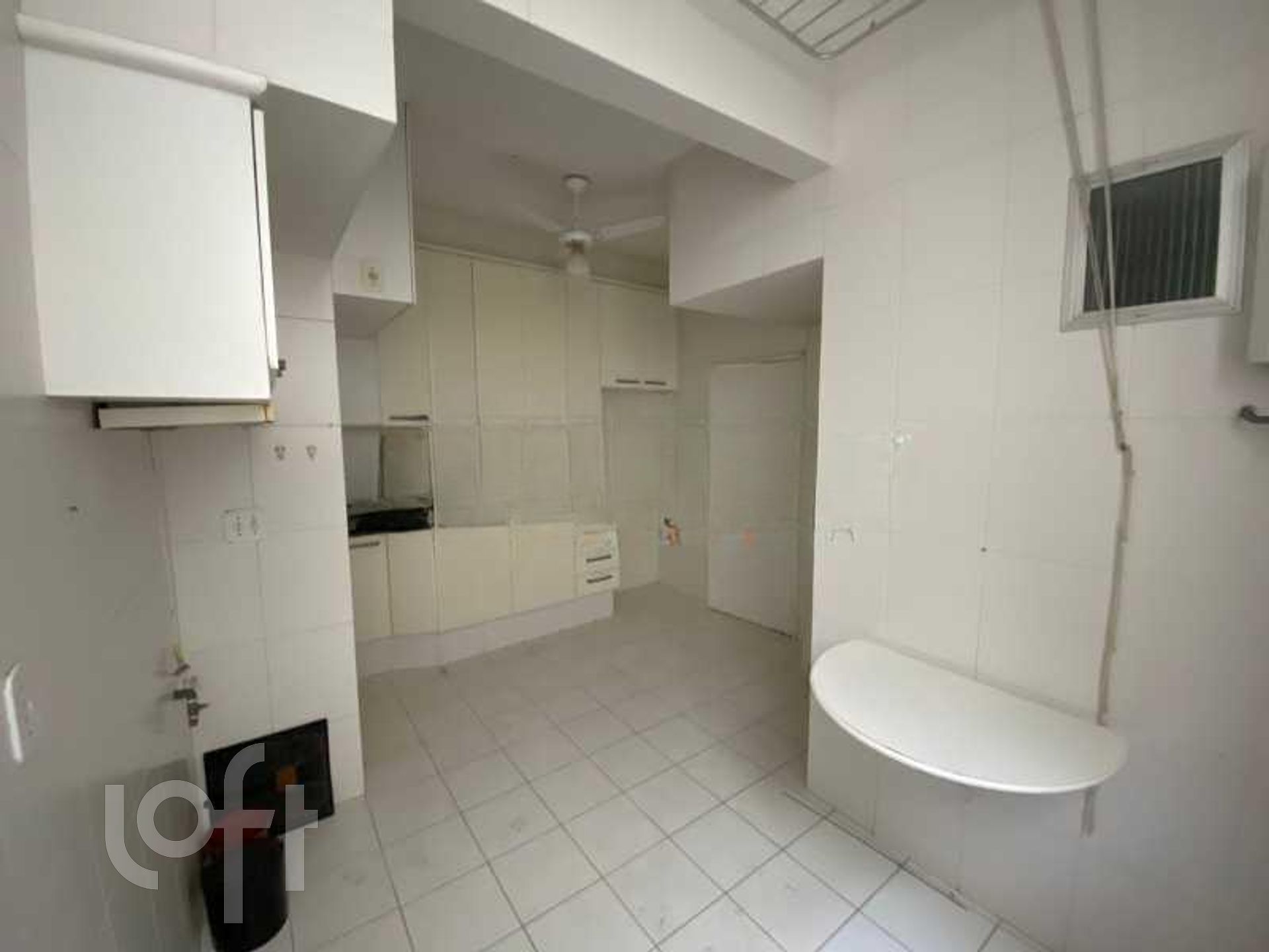 Apartamento à venda com 3 quartos, 140m² - Foto 28