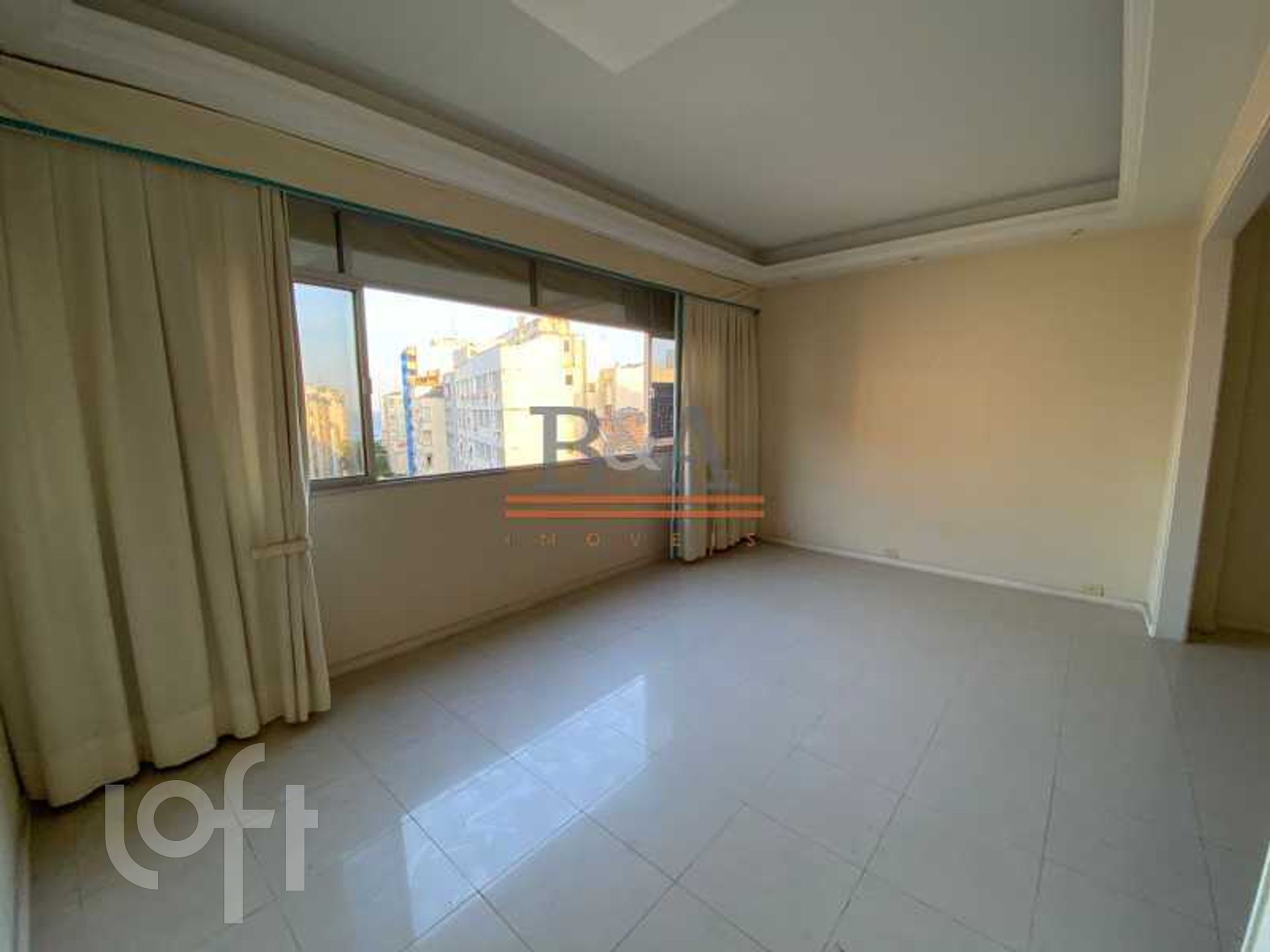 Apartamento à venda com 3 quartos, 140m² - Foto 9