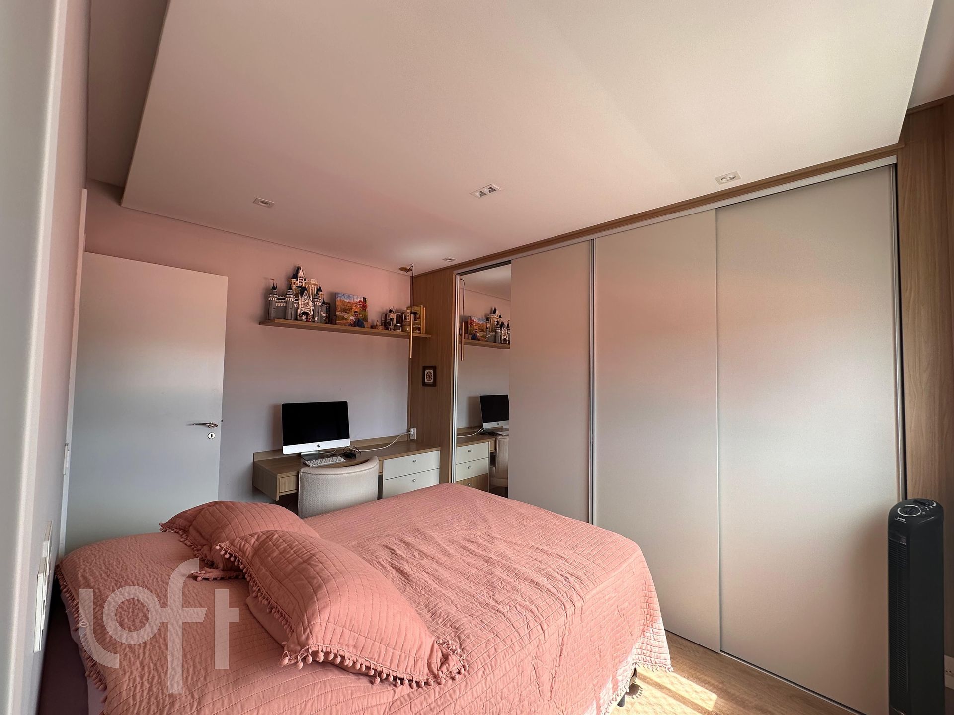 Apartamento à venda com 3 quartos, 81m² - Foto 22