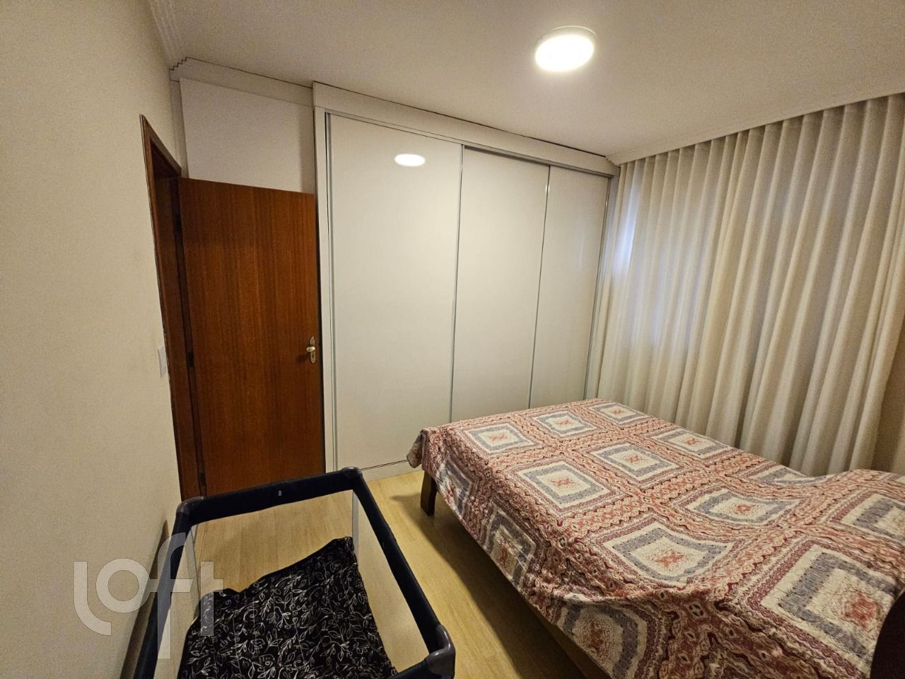 Apartamento à venda com 3 quartos, 93m² - Foto 4