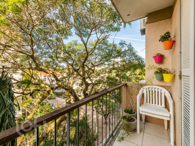 Apartamento com 138m², 3 dormitórios, 1 suíte, 1 vaga, Santana em Porto Alegre