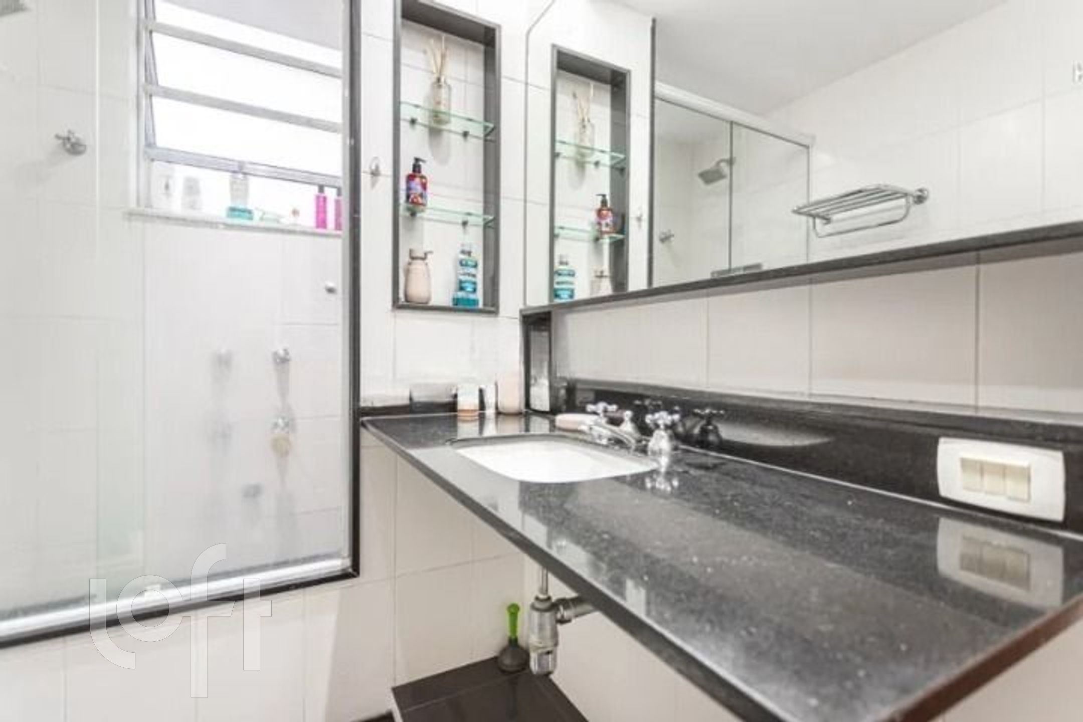 Apartamento à venda com 2 quartos, 72m² - Foto 6