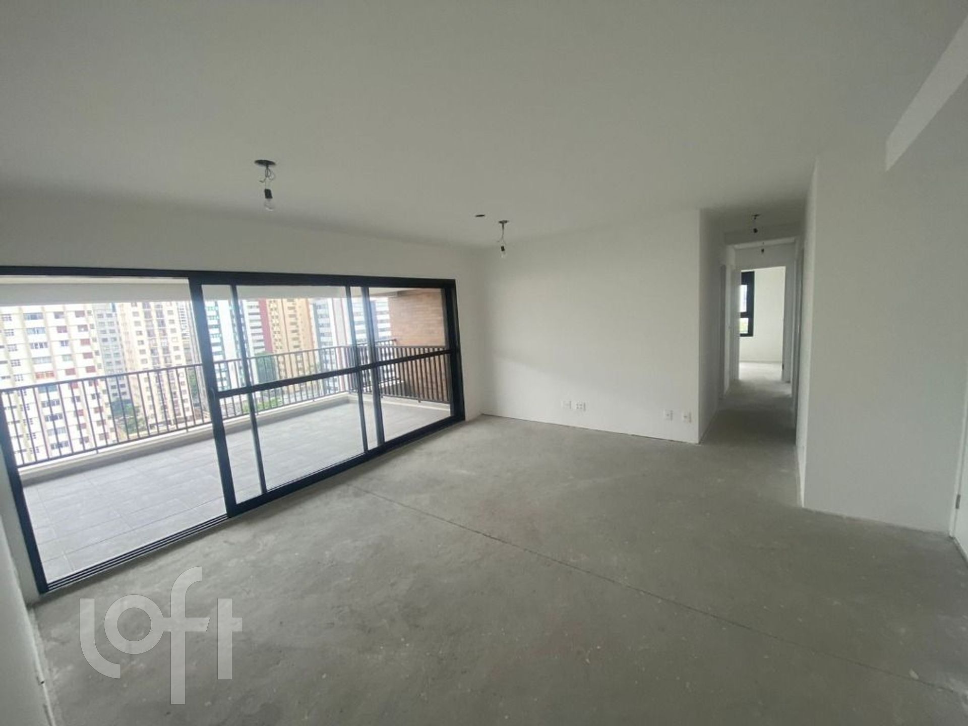 Apartamento à venda com 4 quartos, 147m² - Foto 8