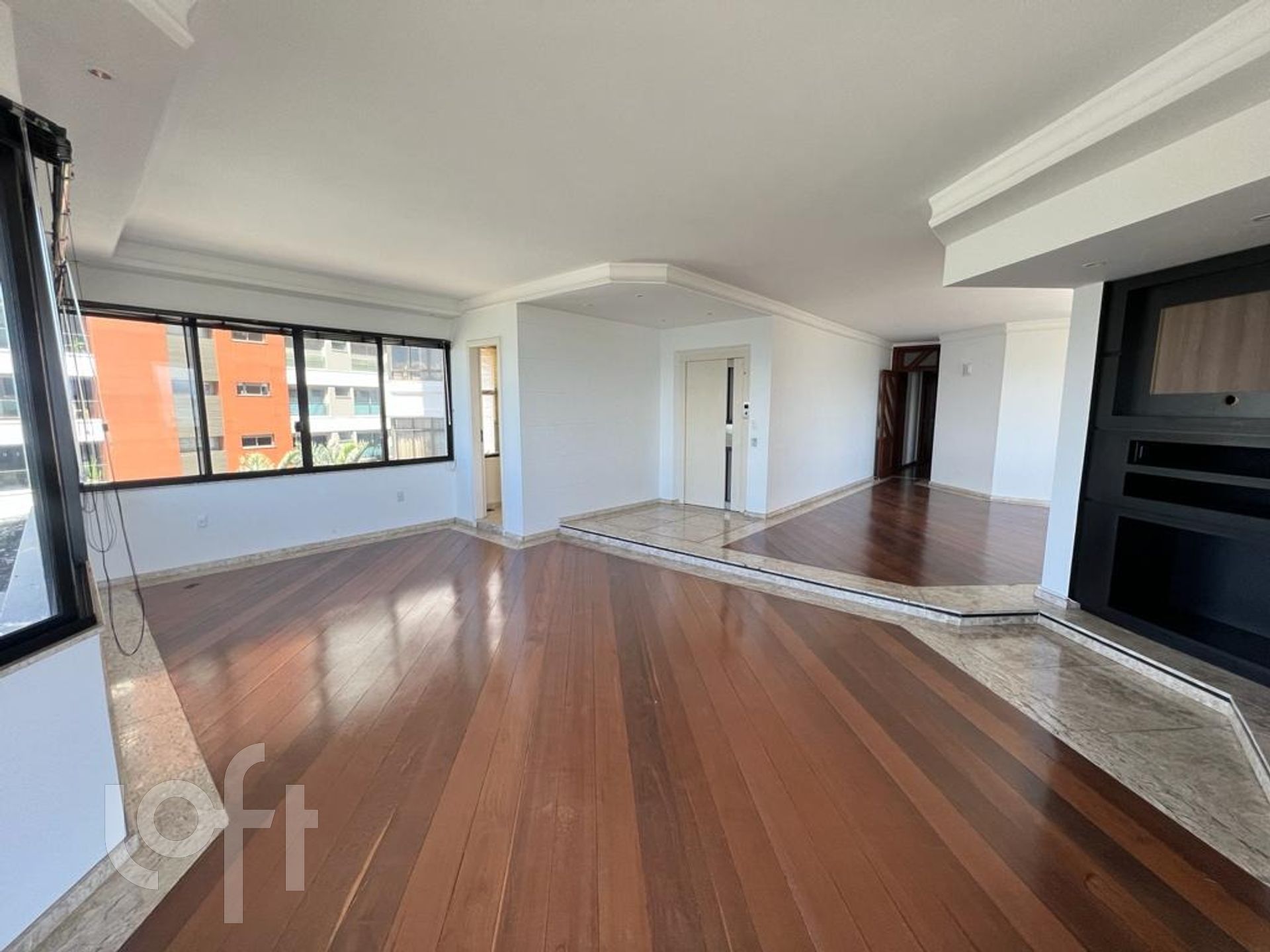 Apartamentos com 157m², 3 quartos, 1 suíte, 2 garagens, no bairro Agronômica em Florianópolis