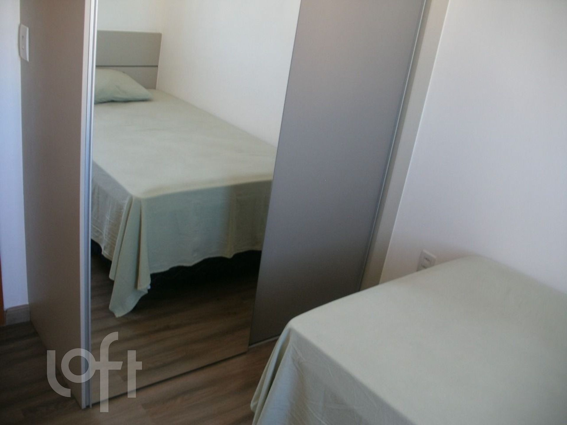 Apartamento à venda com 4 quartos, 130m² - Foto 14