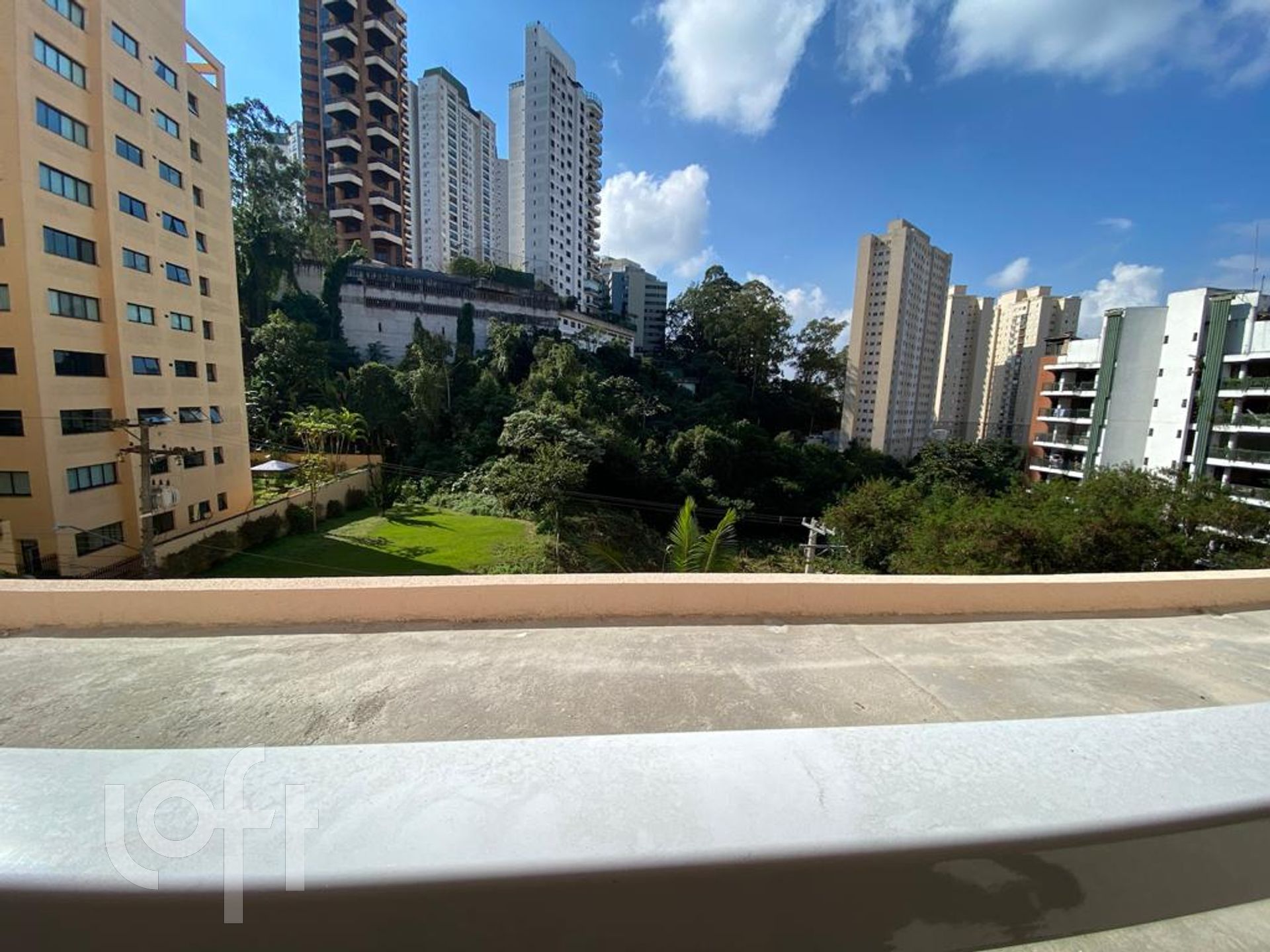 Apartamento à venda com 1 quarto, 40m² - Foto 18