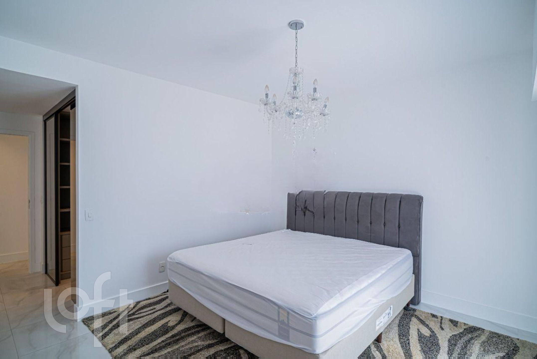 Apartamento à venda com 2 quartos, 150m² - Foto 6