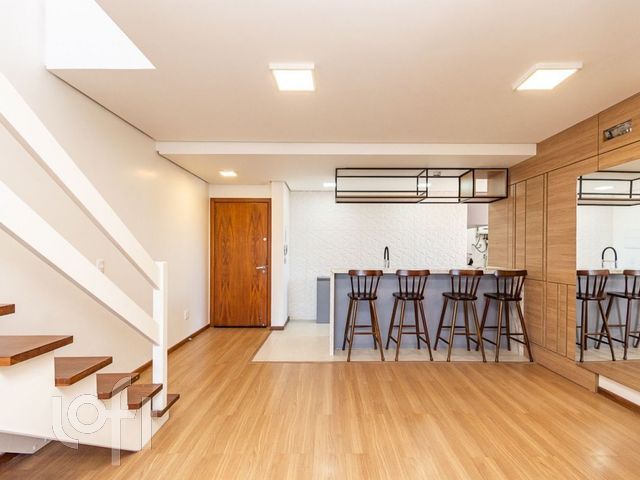 Apartamento com 191m², 3 dormitórios, 1 suíte, 2 vagas, Chácara das Pedras em Porto Alegre