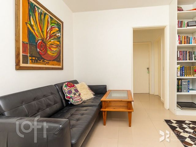 Apartamento com 62m², 2 dormitórios, Independência em Porto Alegre