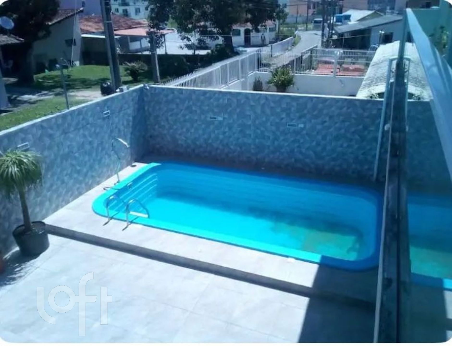 Casa à venda em Cachoeira do bom Jesus com 350 m², 5 quartos, 1 suíte, 4 vagas