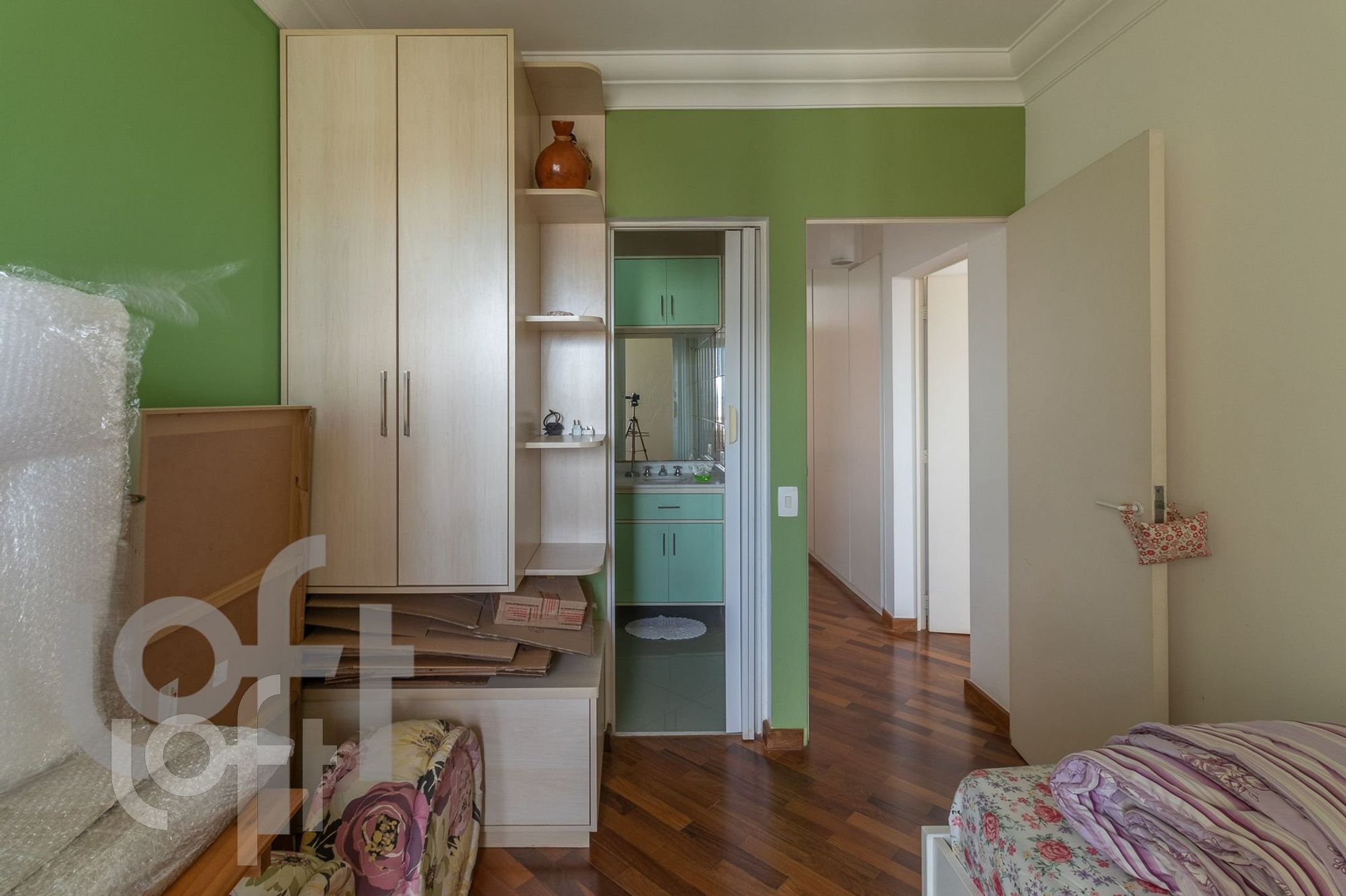 Apartamento à venda com 2 quartos, 180m² - Foto 2