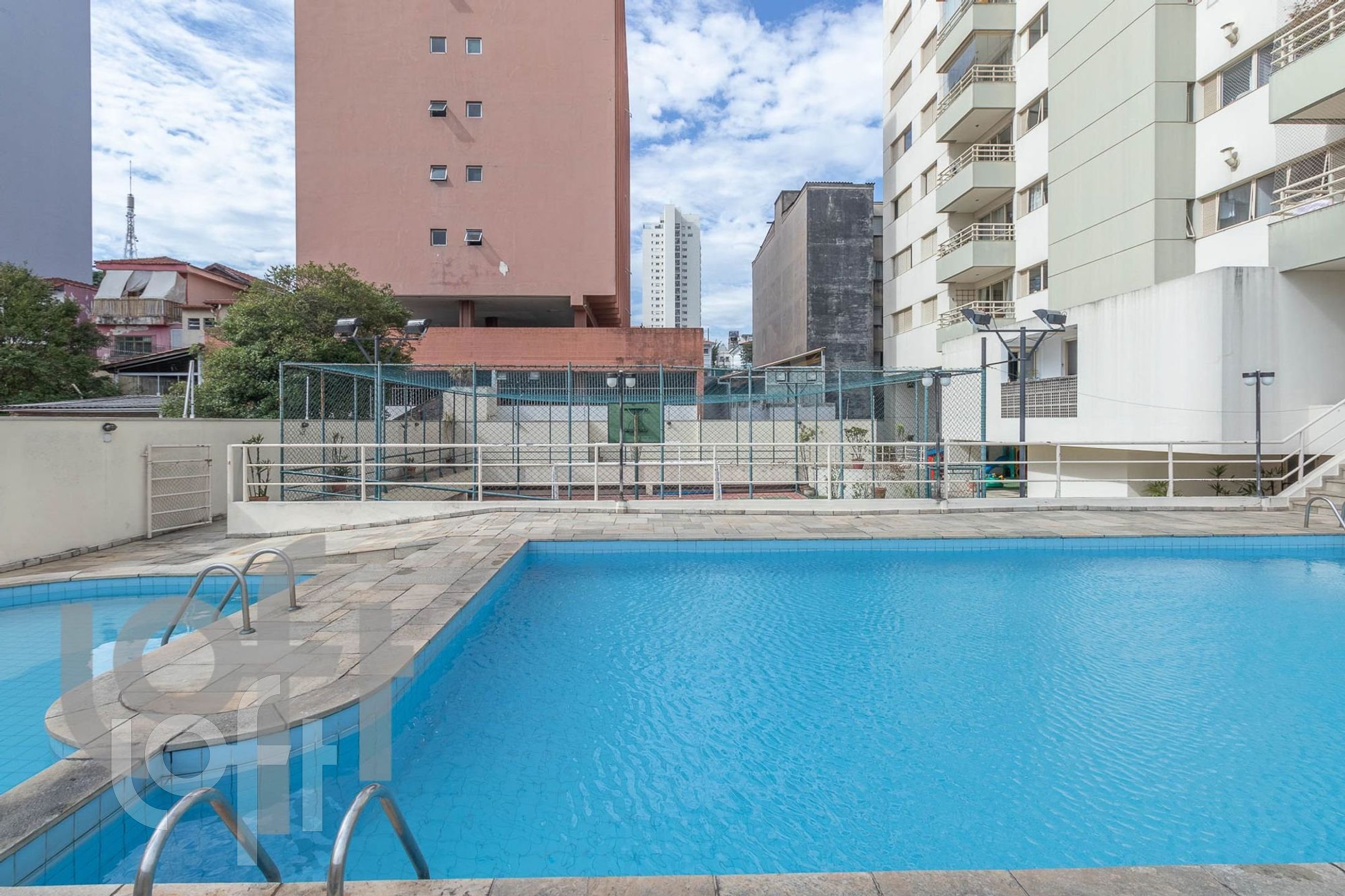 Apartamento à venda com 2 quartos, 180m² - Foto 33