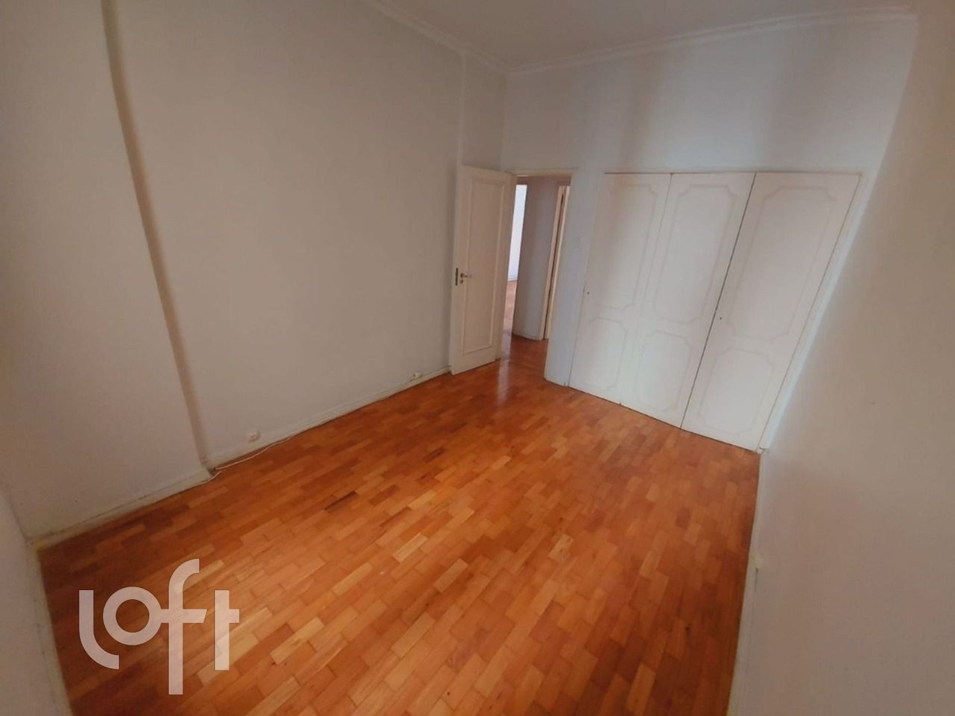 Apartamento à venda com 3 quartos, 120m² - Foto 4