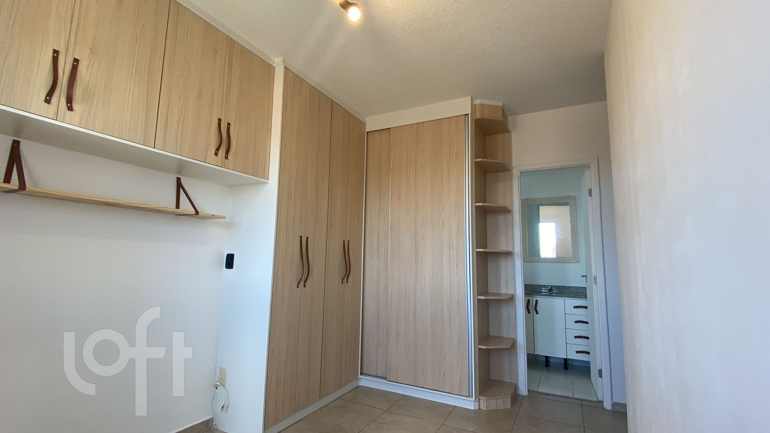 Apartamento à venda com 2 quartos, 64m² - Foto 11