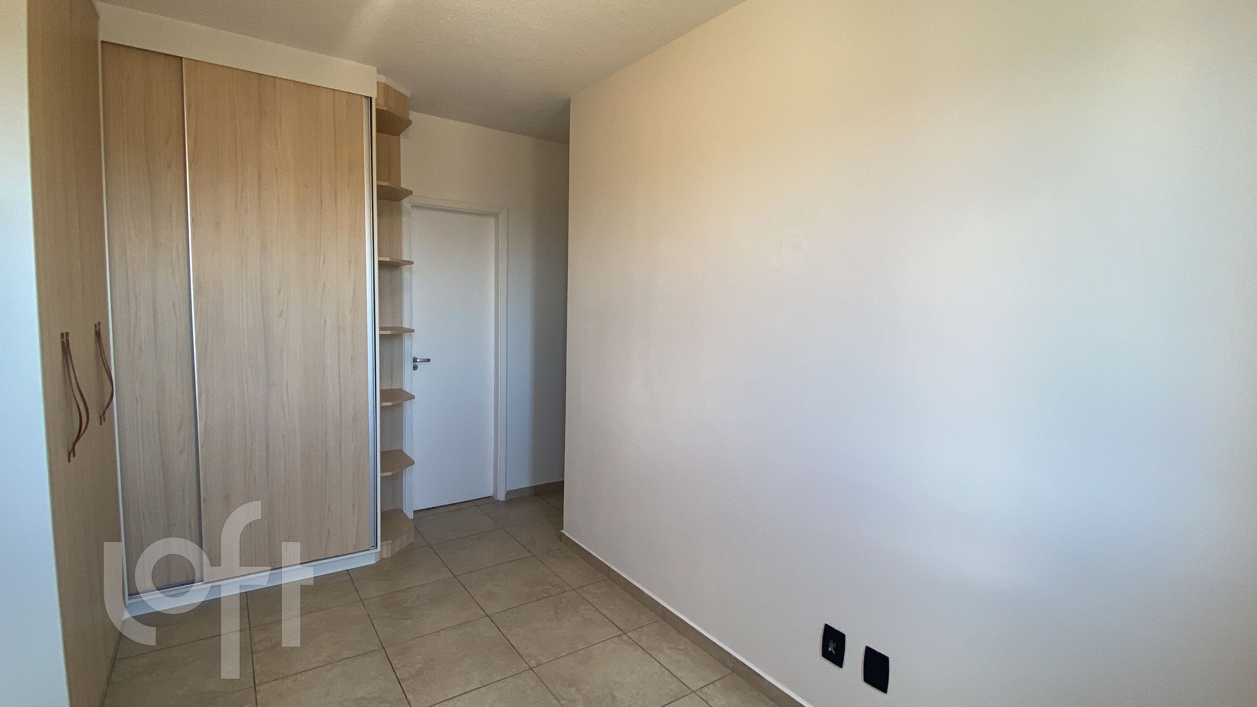 Apartamento à venda com 2 quartos, 64m² - Foto 10