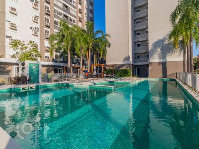 Apartamento com 64m², 2 dormitórios, 1 suíte, 1 vaga, São João em Porto Alegre