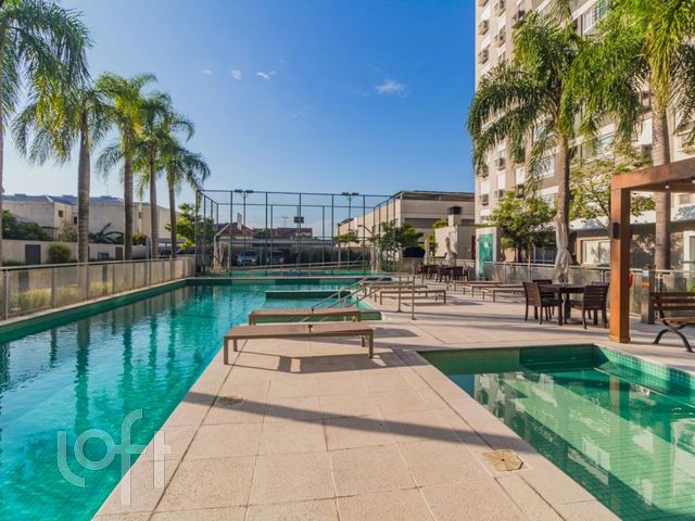 Apartamento com 64m², 2 dormitórios, 1 suíte, 1 vaga, São João em Porto Alegre