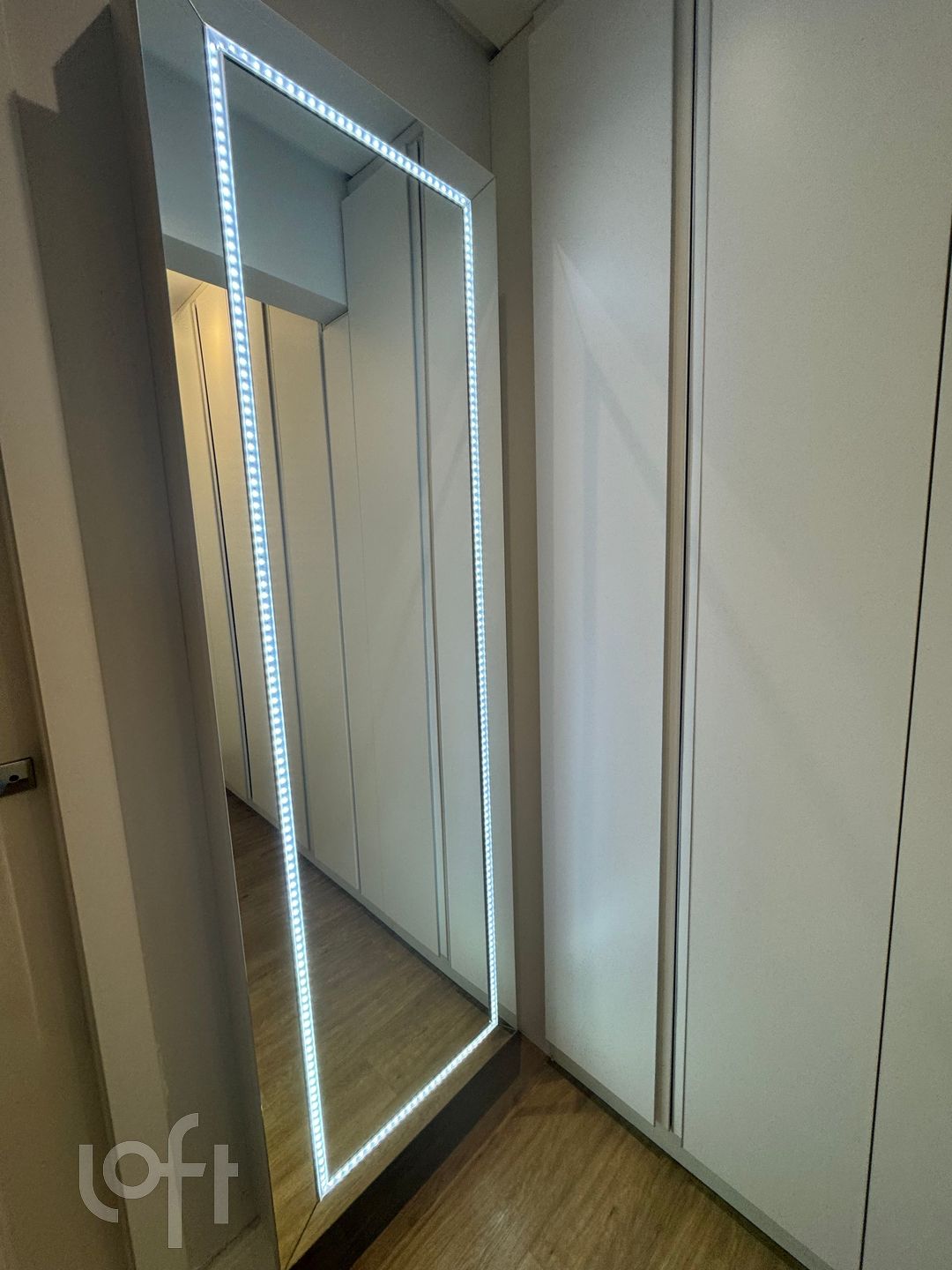 Apartamento à venda com 3 quartos, 123m² - Foto 28