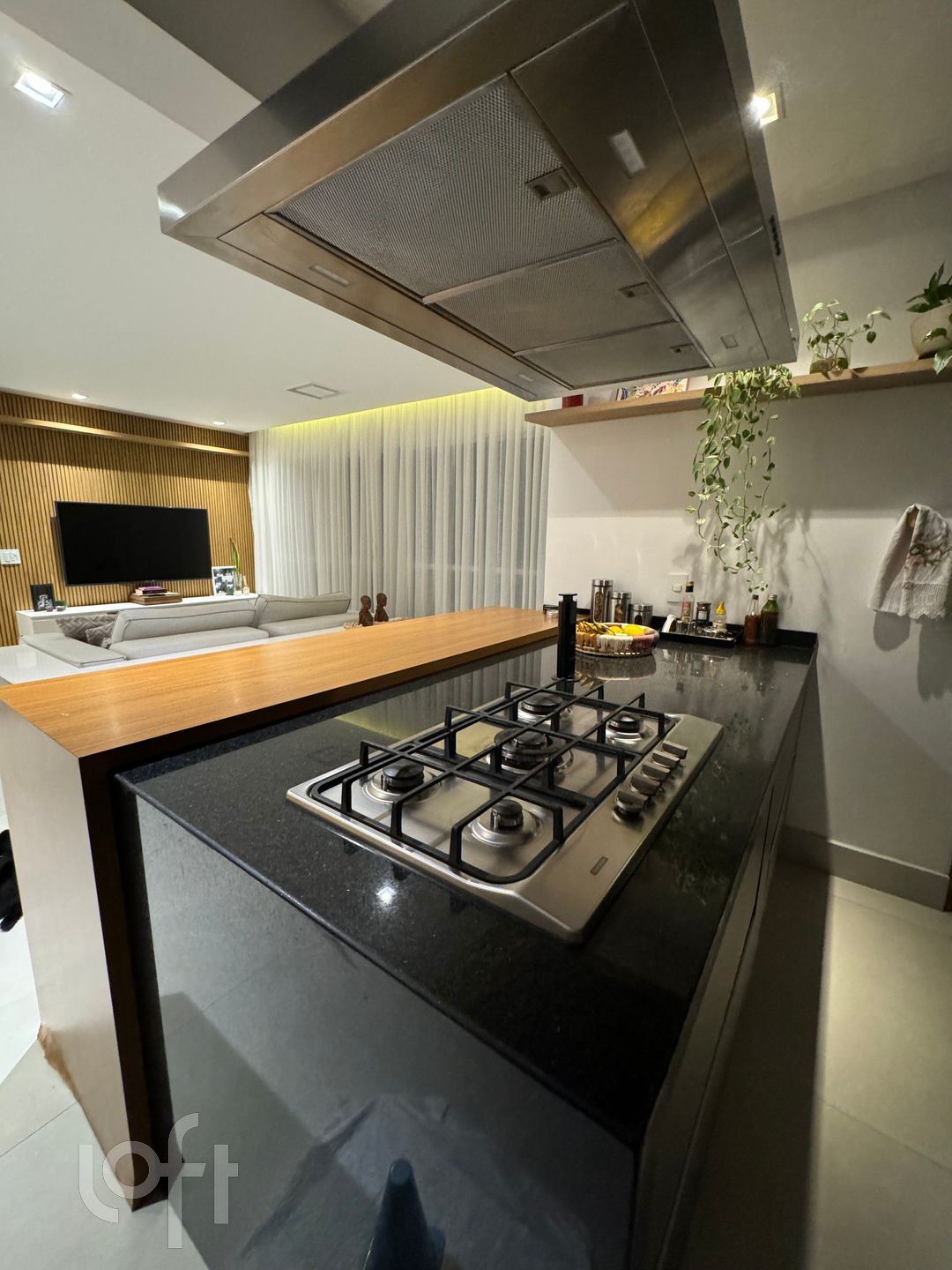 Apartamento à venda com 3 quartos, 123m² - Foto 18