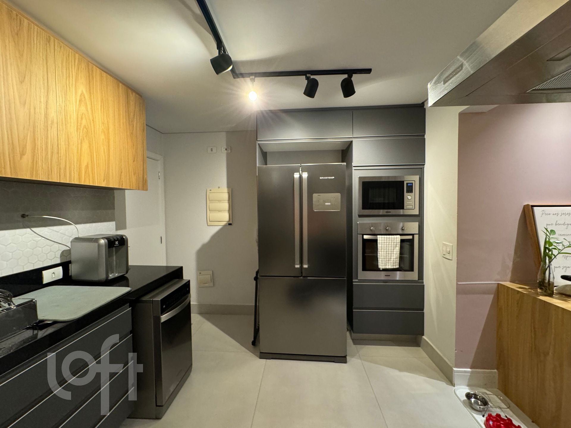 Apartamento à venda com 3 quartos, 123m² - Foto 17