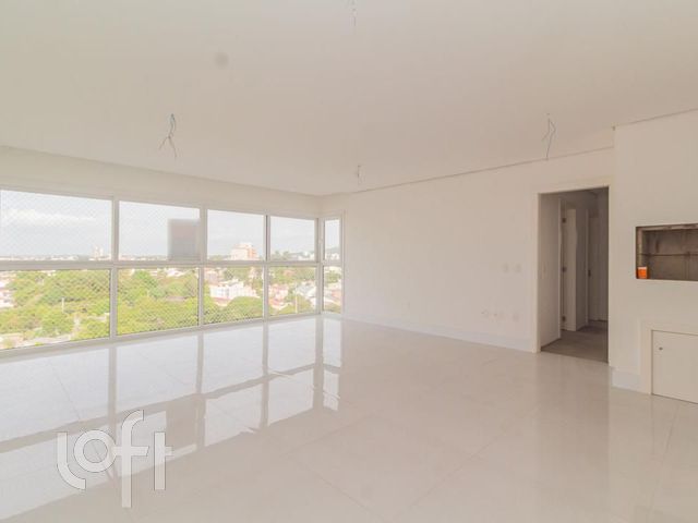 Apartamento com 108m², 3 dormitórios, 1 suíte, 2 vagas, Vila Ipiranga em Porto Alegre