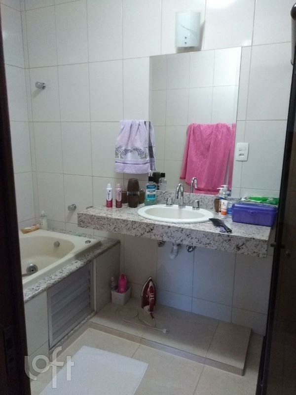 Apartamento à venda com 4 quartos, 180m² - Foto 9