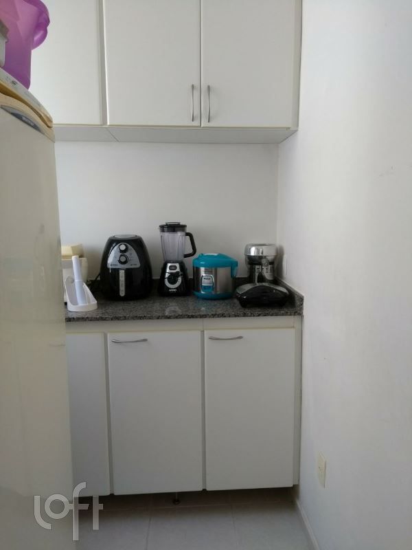 Apartamento à venda com 4 quartos, 180m² - Foto 5