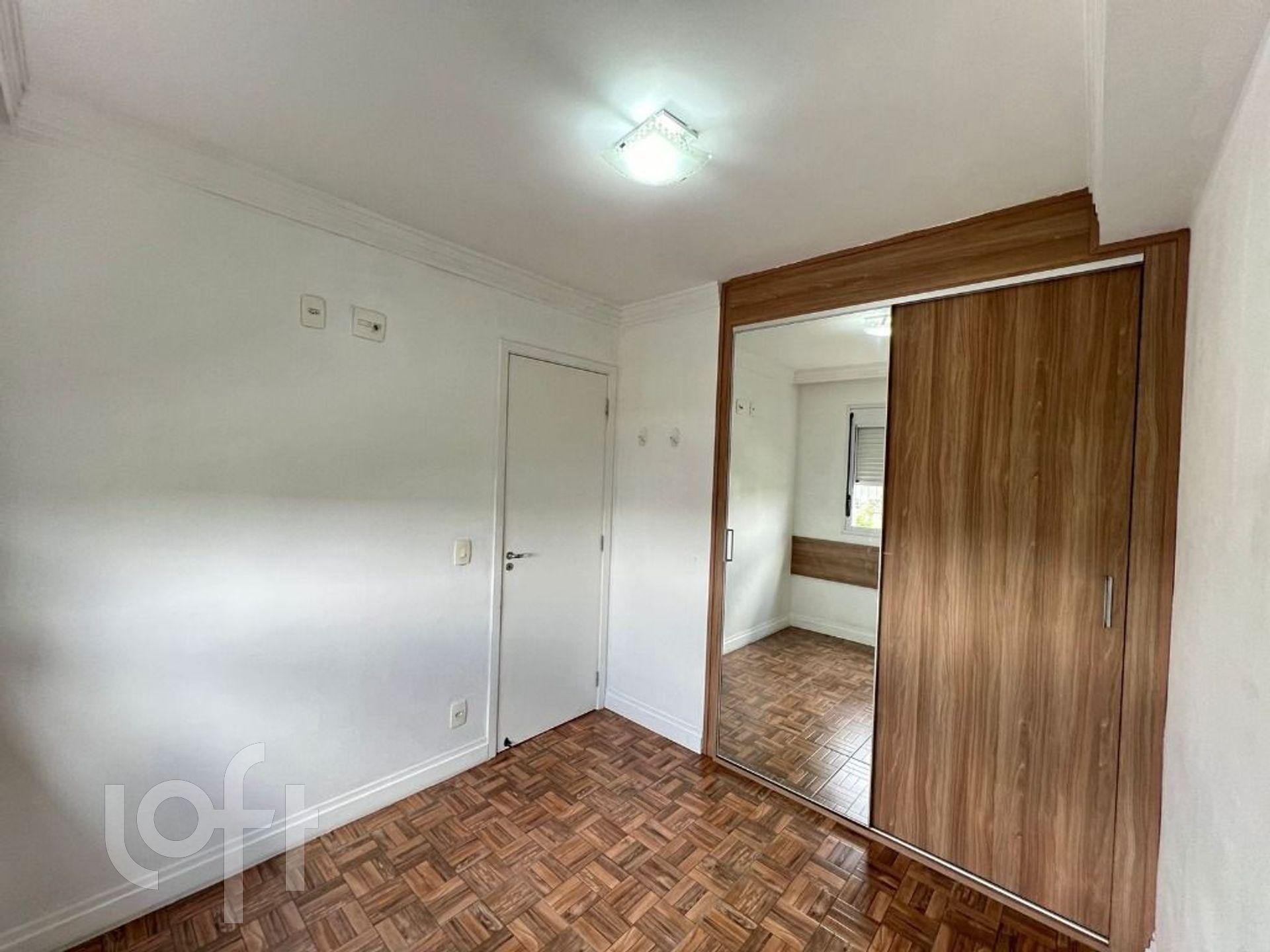 Apartamento à venda com 1 quarto, 35m² - Foto 3