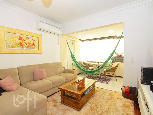 Apartamento com 110m², 3 dormitórios, 1 suíte, 1 vaga, Cristo Redentor em Porto Alegre