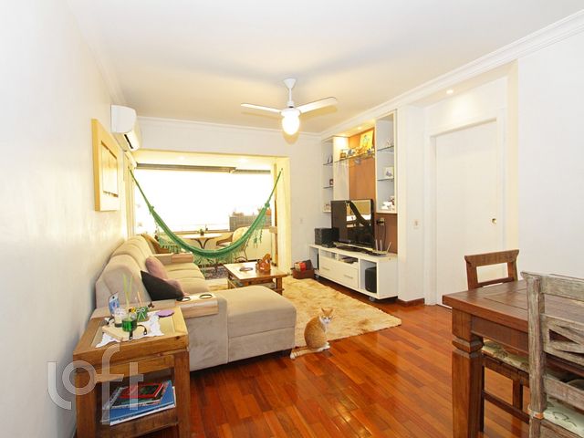 Apartamento com 110m², 3 dormitórios, 1 suíte, 1 vaga, Cristo Redentor em Porto Alegre