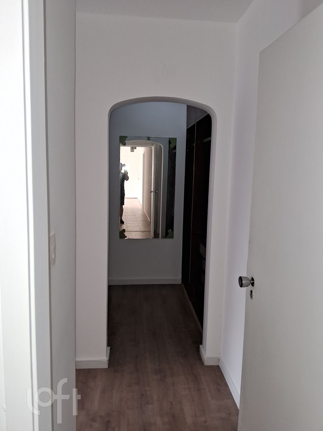 Apartamento à venda com 3 quartos, 105m² - Foto 3