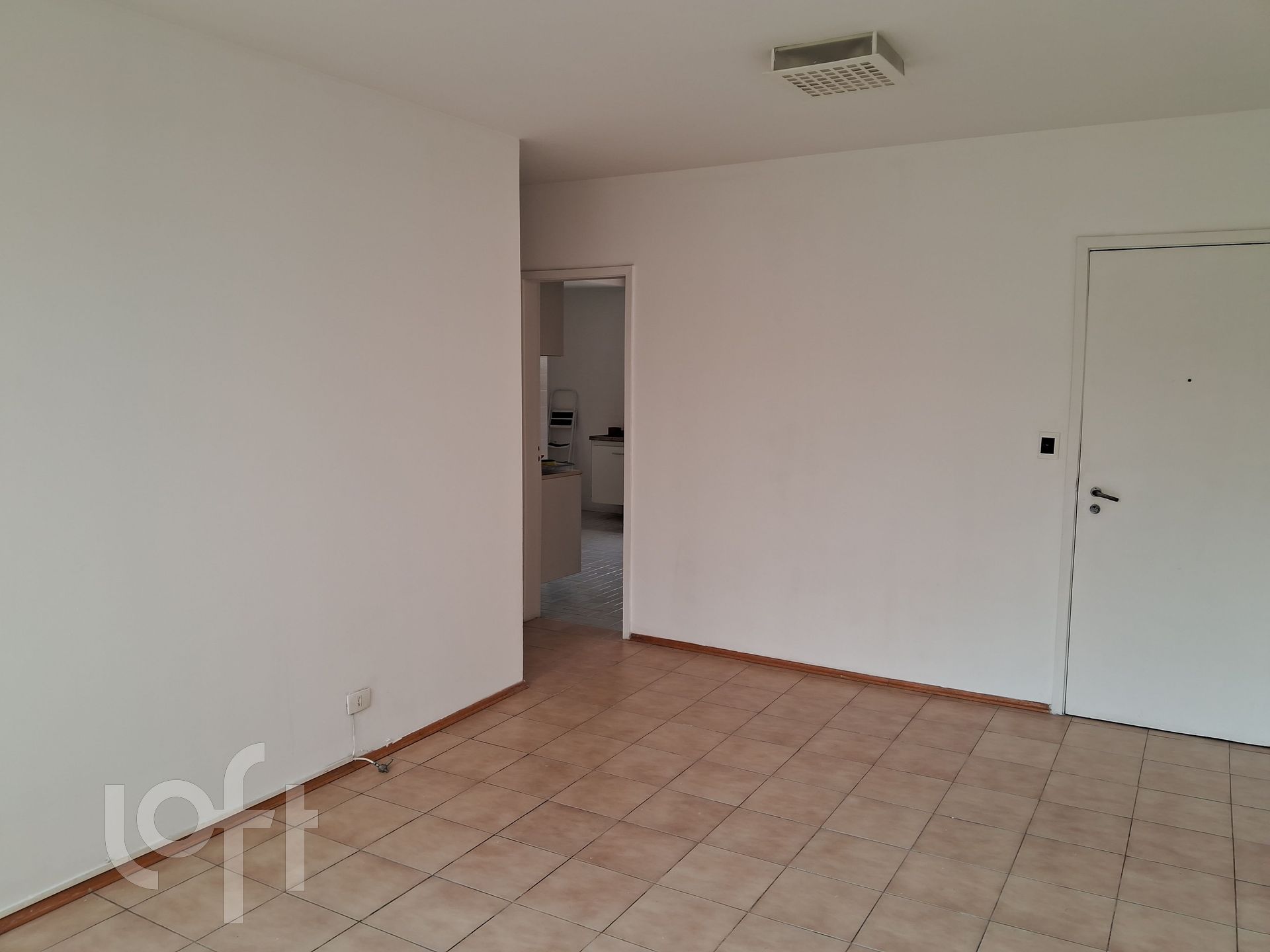 Apartamento à venda com 3 quartos, 105m² - Foto 2