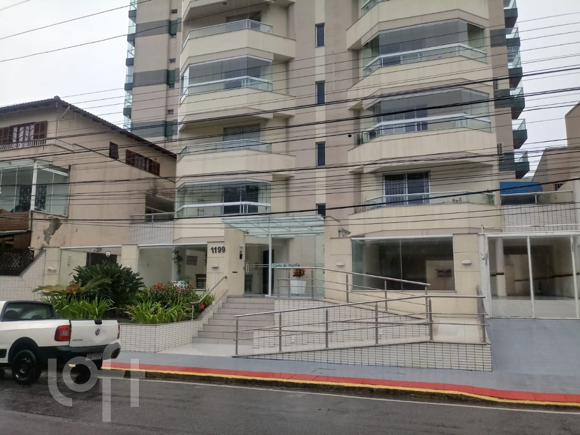 Apartamentos com 100m², 3 quartos, 1 suíte, 1 garagem, no bairro Centro em Florianópolis